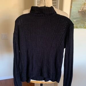 Basic Editions Women's black turtleneck ribbed Sweater